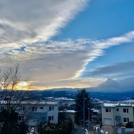 Bl - The Executive Suite, Boru - 24hr Self Check-in, Free Private Parking, Balcony With Mountain View, 5 Minute Walk To Center * Banská Bystrica